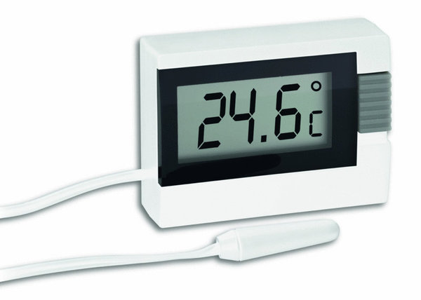 TFA Digitales Thermometer mit Fühler